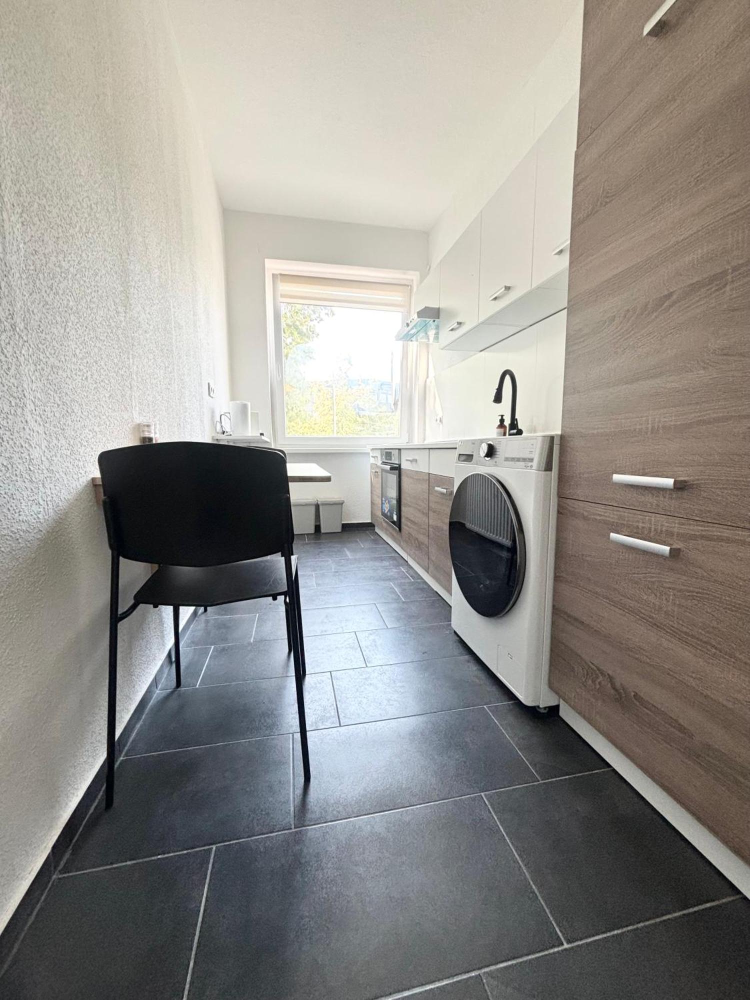 Cozy Apartment In Hannover Central Екстериор снимка